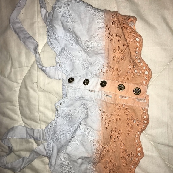 Crop top - Picture 1 of 3